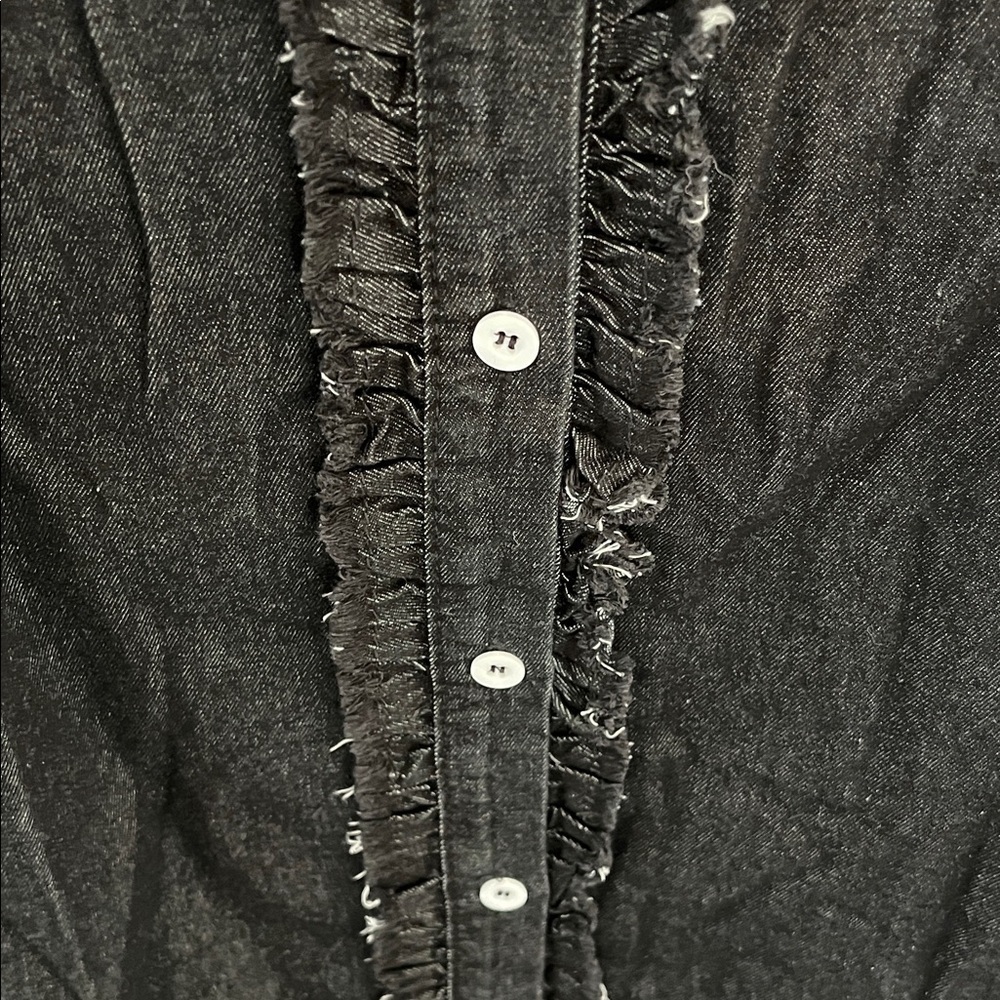 Stylish Black Button Down Women's Shirt Size XL NWOT - Picture 4 of 9